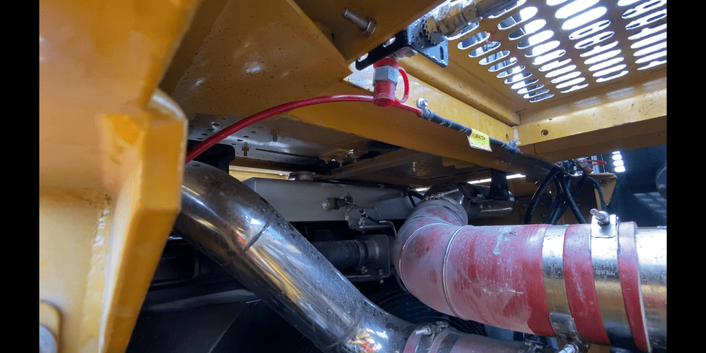 Reacton Excavator SANY SY1250H - Tubing and Nozzle